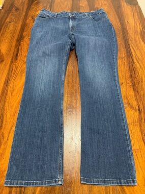 Lee Women's Dark Blue Boot Cut Jeans 18 Long